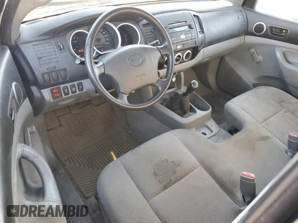 ✅ 2009 Toyota Tacoma • VIN: 5TEPX42N09Z637686 • Лот: 92243995. Опубликован ранее на Copart с пробегом 116 795 миль. Бесплатный доступ к архиву аукционных продаж из США и подробный отчёт об истории автомобиля на DreamBid. Изображение 8.