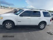 ✅ 2008 Ford Explorer XLT • VIN: 1FMEU73838UB17950 • Lot: 42746847. Wystawiony na IAAI z przebiegiem 132 411 mil. Bezpłatny archiwum sprzedaży aukcyjnych z USA i szczegółowy raport historii pojazdu na DreamBid. Zdjęcie 14.