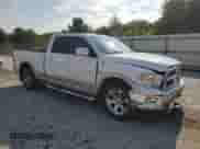 2010 Dodge 1500 Laramie z VIN 1D7RV1GTXAS123265, wystawiony jako Copart lot #68742635 z przebiegiem 182 117 mil mil oraz Szkoda całkowita • Salvage title. Historia ofert i sprzedaży dostępna na DreamBid. Obrazek 4.