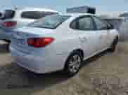 2010 Hyundai Elantra GLS z VIN KMHDU4AD9AU951379, wystawiony jako Copart lot #74606144 z przebiegiem 198 205 mil mil oraz Nie do naprawy • Non repairable. Historia ofert i sprzedaży dostępna na DreamBid. Obrazek 3.