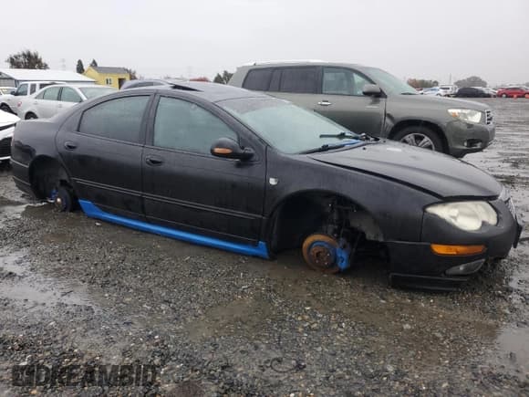 ✅ 2002 Chrysler 300M M • VIN: 2C3AE76K22H199076 • Lot: 82248434. Listed on Copart with Not provided. Free auction sales archive from the USA and detailed vehicle history report at DreamBid. Image 4.