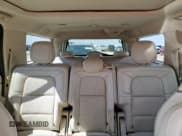 ✅ 2018 Lincoln Navigator Reserve • VIN: 5LMJJ3LT2JEL18823 • Lot: 69474625. Listed on Copart with 118,604 mi. Free auction sales archive from the USA and detailed vehicle history report at DreamBid. Image 10.