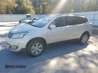 ✅ 2015 Chevrolet Traverse LT • VIN: 1GNKRHKD6FJ182505 • Lot: 87393745. Wystawiony na Copart z przebiegiem Nie podano. Bezpłatny archiwum sprzedaży aukcyjnych z USA i szczegółowy raport historii pojazdu na DreamBid. Zdjęcie 1.