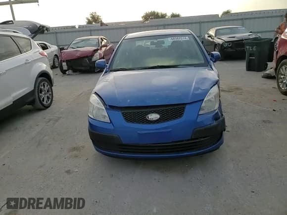 ✅ 2009 Kia Rio LX • VIN: KNADE223396514339 • Lot: 68562514. Listed on Copart with 189,185 mi. Free auction sales archive from the USA and detailed vehicle history report at DreamBid. Image 10.