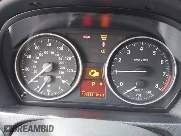 ✅ 2011 BMW 3 Series 335i xDrive • VIN: WBAPL5G56BNN22266 • Lot: 42444119. Listed on IAAI with 136,698 mi. Free auction sales archive from the USA and detailed vehicle history report at DreamBid. Image 7.