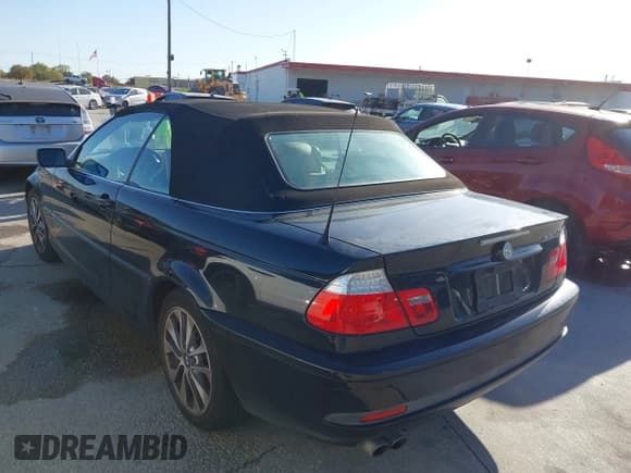 ✅ 2006 BMW 3 Series 330Ci • VIN: WBABW53476PL54002 • Lot: 43685334. Wystawiony na IAAI z przebiegiem 91 671 mil. Bezpłatny archiwum sprzedaży aukcyjnych z USA i szczegółowy raport historii pojazdu na DreamBid. Zdjęcie 3.