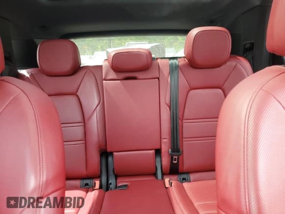 ✅ 2019 Porsche Cayenne S • VIN: WP1AB2AY2KDA62640 • Lot: 70384665. Wystawiony na Copart z przebiegiem 65 213 mil. Bezpłatny archiwum sprzedaży aukcyjnych z USA i szczegółowy raport historii pojazdu na DreamBid. Zdjęcie 10.