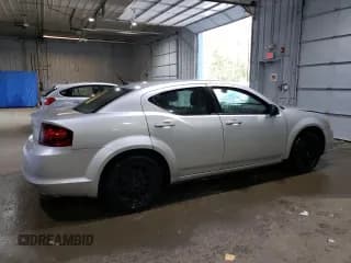 ✅ 2011 Dodge Avenger Express • VIN: 1B3BD4FB7BN514867 • Лот: 71957204. Опубликован ранее на Copart с пробегом 172 310 миль. Бесплатный доступ к архиву аукционных продаж из США и подробный отчёт об истории автомобиля на DreamBid. Изображение 3.