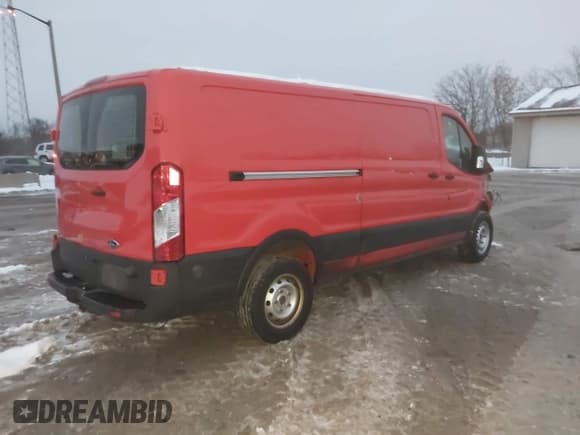 ✅ 2019 Ford Transit Cargo • VIN: 1FTYR2YM2KKB79435 • Lot: 43800914. Wystawiony na IAAI z przebiegiem 53 159 mil. Bezpłatny archiwum sprzedaży aukcyjnych z USA i szczegółowy raport historii pojazdu na DreamBid. Zdjęcie 4.