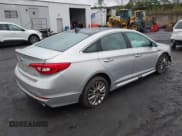 ✅ 2015 Hyundai Sonata Limited • VIN: 5NPE34AF5FH213349 • Лот: 43430041. Опубликован ранее на IAAI с пробегом 148 928 миль. Бесплатный доступ к архиву аукционных продаж из США и подробный отчёт об истории автомобиля на DreamBid. Изображение 4.