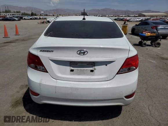 ✅ 2016 Hyundai Accent SE • VIN: KMHCT4AE2GU163589 • Lot: 65713374. Wystawiony na Copart z przebiegiem Nie podano. Bezpłatny archiwum sprzedaży aukcyjnych z USA i szczegółowy raport historii pojazdu na DreamBid. Zdjęcie 6.