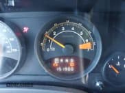 ✅ 2014 Jeep Patriot Latitude • VIN: 1C4NJRFB8ED761827 • Lot: 43551555. Wystawiony na IAAI z przebiegiem 151 900 mil. Bezpłatny archiwum sprzedaży aukcyjnych z USA i szczegółowy raport historii pojazdu na DreamBid. Zdjęcie 15.