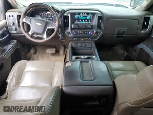 ✅ 2015 Chevrolet Silverado 2500HD LTZ • VIN: 1GC1KWE84FF587907 • Lot: 63983895. Listed on Copart with 264,543 mi. Free auction sales archive from the USA and detailed vehicle history report at DreamBid. Image 8.