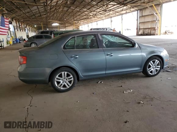 ✅ 2007 Volkswagen Jetta 2.5 • VIN: 3VWRF71K77M120218 • Лот: 52005775. Опубликован ранее на Copart с пробегом 143 239 миль. Бесплатный доступ к архиву аукционных продаж из США и подробный отчёт об истории автомобиля на DreamBid. Изображение 3.