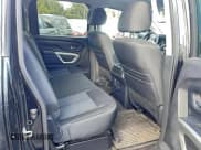 ✅ 2017 Nissan Titan Pro-4X • VIN: 1N6AA1E53HN559310 • Lot: 95930605. Listed on Copart with 117,343 mi. Free auction sales archive from the USA and detailed vehicle history report at DreamBid. Image 6.