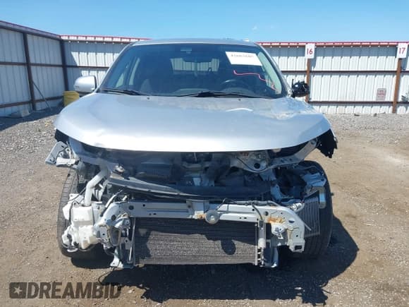 ✅ 2020 Mitsubishi Outlander ES • VIN: JA4AR3AU2LU003678 • Lot: 42663685. Listed on IAAI with 153,692 mi. Free auction sales archive from the USA and detailed vehicle history report at DreamBid. Image 13.