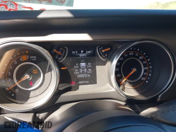 ✅ 2020 Jeep Wrangler Unlimited Sport S • VIN: 1C4HJXDN5LW204468 • Lot: 41855289. Wystawiony na IAAI z przebiegiem 62 610 mil. Bezpłatny archiwum sprzedaży aukcyjnych z USA i szczegółowy raport historii pojazdu na DreamBid. Zdjęcie 7.