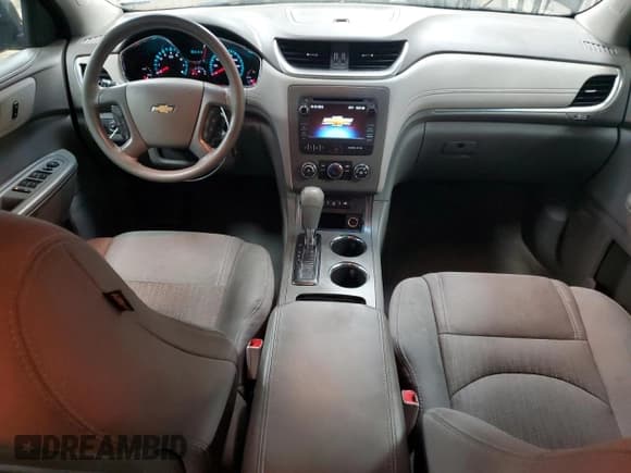 ✅ 2014 Chevrolet Traverse LS • VIN: 1GNKRFKD2EJ281423 • Lot: 70207594. Wystawiony na Copart z przebiegiem 270 101 mil. Bezpłatny archiwum sprzedaży aukcyjnych z USA i szczegółowy raport historii pojazdu na DreamBid. Zdjęcie 8.