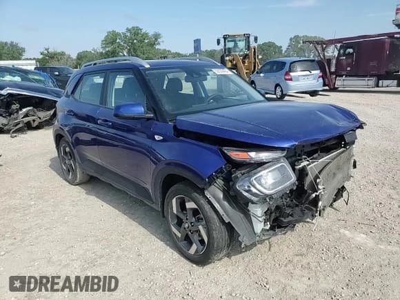 ✅ 2022 Hyundai Venue SEL • VIN: KMHRC8A38NU161651 • Lot: 63539404. Listed on Copart with 36,498 mi. Free auction sales archive from the USA and detailed vehicle history report at DreamBid. Image 11.