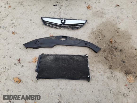 ✅ 2015 Acura RLX Technology • VIN: JH4KC1F50FC001471 • Lot: 78143804. Listed on Copart with 87,834 mi. Free auction sales archive from the USA and detailed vehicle history report at DreamBid. Image 12.