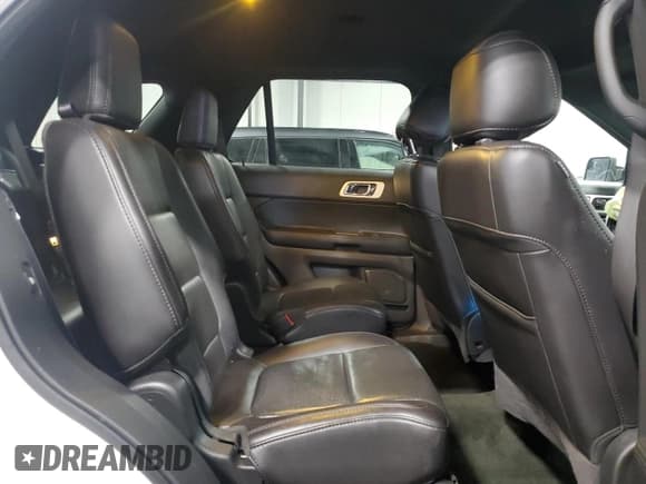 ✅ 2013 Ford Explorer Limited • VIN: 1FM5K8F8XDGB99742 • Lot: 86833385. Wystawiony na Copart z przebiegiem 120 888 mil. Bezpłatny archiwum sprzedaży aukcyjnych z USA i szczegółowy raport historii pojazdu na DreamBid. Zdjęcie 11.