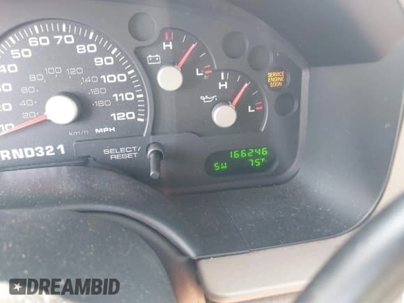 ✅ 2004 Ford Explorer • VIN: 1FMZU83E24UB48730 • Lot: 42007438. Wystawiony na IAAI z przebiegiem 166 246 mil. Bezpłatny archiwum sprzedaży aukcyjnych z USA i szczegółowy raport historii pojazdu na DreamBid. Zdjęcie 15.