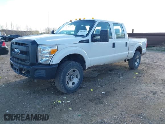 ✅ 2011 Ford F-250 XL • VIN: 1FT7W2B66BEC77025 • Lot: 42032214. Listed on IAAI with 118,101 mi. Free auction sales archive from the USA and detailed vehicle history report at DreamBid. Image 2.