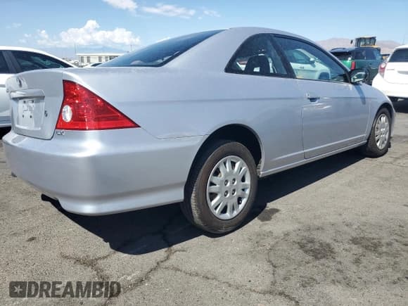 ✅ 2005 Honda Civic LX • VIN: 1HGEM22535L076432 • Лот: 71659525. Опубликован ранее на Copart с пробегом 69 010 миль. Бесплатный доступ к архиву аукционных продаж из США и подробный отчёт об истории автомобиля на DreamBid. Изображение 3.