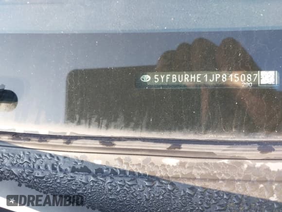 ✅ 2018 Toyota Corolla LE • VIN: 5YFBURHE1JP815087 • Lot: 43522480. Listed on IAAI with 97,514 mi. Free auction sales archive from the USA and detailed vehicle history report at DreamBid. Image 9.