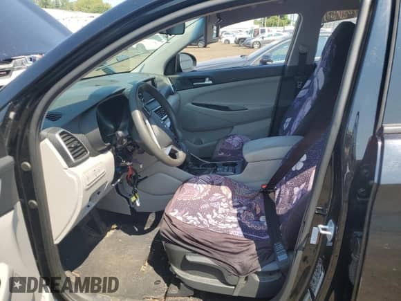 2019 Hyundai Tucson SE with VIN KM8J2CA47KU952194, listed as a Copart auction lot 68680045 with 60,825 mi miles and Salvage title. Bid and sale history available at DreamBid. Image 7.