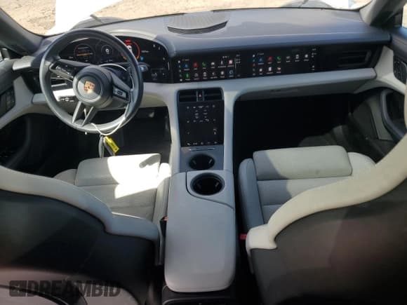 ✅ 2023 Porsche Taycan • VIN: WP0AA2Y11PSA10435 • Lot: 46842665. Wystawiony na Copart z przebiegiem 13 134 mil. Bezpłatny archiwum sprzedaży aukcyjnych z USA i szczegółowy raport historii pojazdu na DreamBid. Zdjęcie 8.