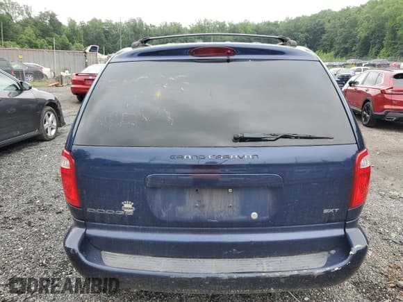✅ 2006 Dodge Grand Caravan SXT • VIN: 2D4GP44L26R713070 • Lot: 60822935. Listed on Copart with Not provided. Free auction sales archive from the USA and detailed vehicle history report at DreamBid. Image 6.
