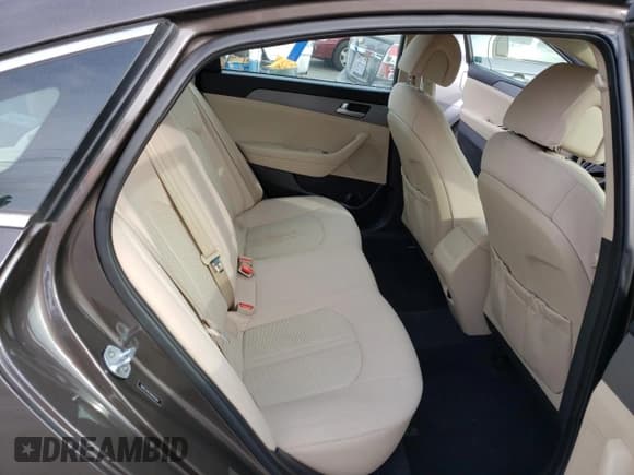 ✅ 2017 Hyundai Sonata SE • VIN: 5NPE24AF2HH551264 • Лот: 41716123. Опубликован ранее на Copart с пробегом 58 205 миль. Бесплатный доступ к архиву аукционных продаж из США и подробный отчёт об истории автомобиля на DreamBid. Изображение 10.