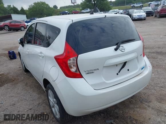 ✅ 2015 Nissan Note S Plus • VIN: 3N1CE2CP2FL385255 • Lot: 42889484. Listed on IAAI with 90,558 mi. Free auction sales archive from the USA and detailed vehicle history report at DreamBid. Image 3.
