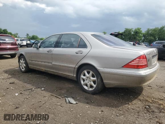 ✅ 2004 Mercedes-Benz S 430 • VIN: WDBNG70J44A385838 • Lot: 64598545. Listed on Copart with 13,770 mi. Free auction sales archive from the USA and detailed vehicle history report at DreamBid. Image 2.