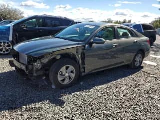 ✅ 2025 Hyundai Elantra SE • VIN: KMHLL4DG7SU076356 • Лот: 85759665. Опубликован ранее на Copart с пробегом 2 042 миль. Бесплатный доступ к архиву аукционных продаж из США и подробный отчёт об истории автомобиля на DreamBid. Изображение 1.