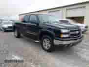 2007 Chevrolet Silverado 1500 с VIN 2GCEK19Z071121245, выставлен на аукционе IAAI как лот 43574939 с пробегом 155 775 миль миль и . История ставок и продаж доступна на DreamBid. Изображение 1.