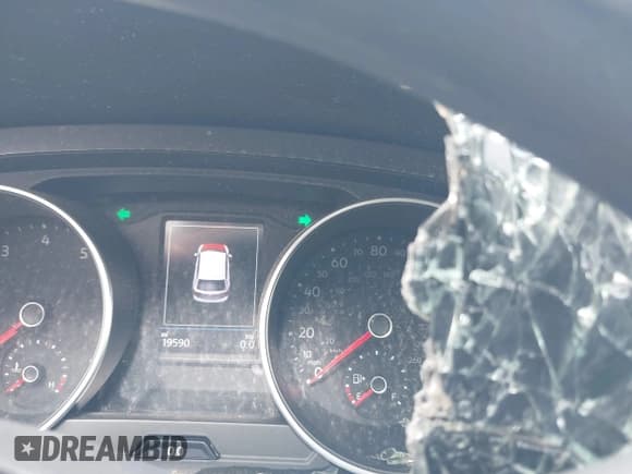 ✅ 2021 Volkswagen Tiguan S • VIN: 3VV1B7AX4MM150765 • Lot: 42505134. Listed on IAAI with 19,590 mi. Free auction sales archive from the USA and detailed vehicle history report at DreamBid. Image 7.