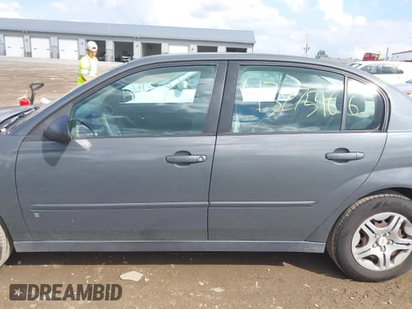 ✅ 2007 Chevrolet Malibu 1FL • VIN: 1G1ZS57F67F302658 • Лот: 43275466. Опубликован ранее на IAAI с пробегом 182 132 миль. Бесплатный доступ к архиву аукционных продаж из США и подробный отчёт об истории автомобиля на DreamBid. Изображение 14.