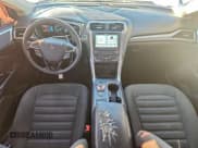 ✅ 2017 Ford Fusion SE • VIN: 3FA6P0H72HR109665 • Lot: 94675885. Listed on Copart with 188,124 mi. Free auction sales archive from the USA and detailed vehicle history report at DreamBid. Image 8.