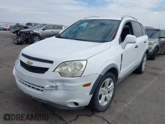 ✅ 2014 Chevrolet Captiva Sport LS • VIN: 3GNAL2EK9ES528287 • Lot: 43372808. Wystawiony na IAAI z przebiegiem 157 782 mil. Bezpłatny archiwum sprzedaży aukcyjnych z USA i szczegółowy raport historii pojazdu na DreamBid. Zdjęcie 2.