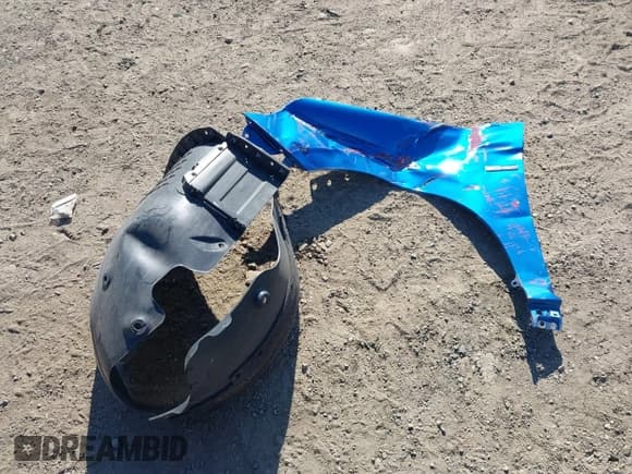 ✅ 2018 Hyundai Ioniq Blue • VIN: KMHC65LC1JU102735 • Lot: 43529622. Wystawiony na IAAI z przebiegiem 100 034 mil. Bezpłatny archiwum sprzedaży aukcyjnych z USA i szczegółowy raport historii pojazdu na DreamBid. Zdjęcie 12.