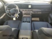 ✅ 2025 Hyundai Santa Fe Calligraphy • VIN: 5NMP5DGL9SH069490 • Lot: 81109945. Listed on Copart with 2,455 mi. Free auction sales archive from the USA and detailed vehicle history report at DreamBid. Image 8.