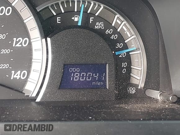 ✅ 2014 Toyota Camry SE • VIN: 4T1BK1FK2EU027441 • Лот: 43656411. Опубликован ранее на IAAI с пробегом 180 041 миль. Бесплатный доступ к архиву аукционных продаж из США и подробный отчёт об истории автомобиля на DreamBid. Изображение 15.