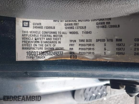 ✅ 2006 Chevrolet Colorado 1LT • VIN: 1GCDT136268249277 • Lot: 41284489. Wystawiony na IAAI z przebiegiem 73 642 mil. Bezpłatny archiwum sprzedaży aukcyjnych z USA i szczegółowy raport historii pojazdu na DreamBid. Zdjęcie 9.