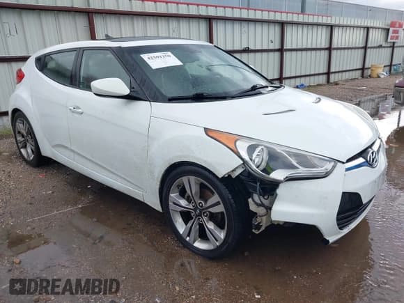 ✅ 2012 Hyundai Veloster w/Red Int • VIN: KMHTC6AD2CU030473 • Lot: 42591250. Wystawiony na IAAI z przebiegiem Nie podano. Bezpłatny archiwum sprzedaży aukcyjnych z USA i szczegółowy raport historii pojazdu na DreamBid. Zdjęcie 1.