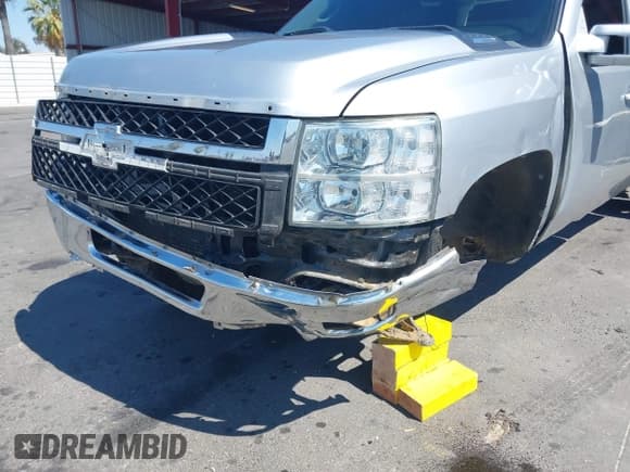 ✅ 2014 Chevrolet Silverado 2500HD LT • VIN: 1GC1KXC82EF139303 • Lot: 42747537. Listed on IAAI with 271,409 mi. Free auction sales archive from the USA and detailed vehicle history report at DreamBid. Image 6.