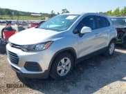 ✅ 2020 Chevrolet Trax LS • VIN: 3GNCJKSB2LL223501 • Lot: 43153286. Listed on IAAI with 60,706 mi. Free auction sales archive from the USA and detailed vehicle history report at DreamBid. Image 2.