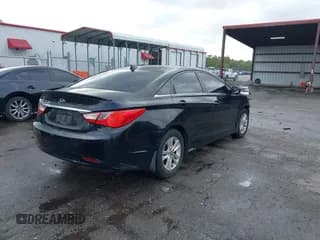 ✅ 2012 Hyundai Sonata GLS • VIN: 5NPEB4AC2CH435934 • Лот: 43417700. Опубликован ранее на IAAI с пробегом 166 208 миль. Бесплатный доступ к архиву аукционных продаж из США и подробный отчёт об истории автомобиля на DreamBid. Изображение 4.