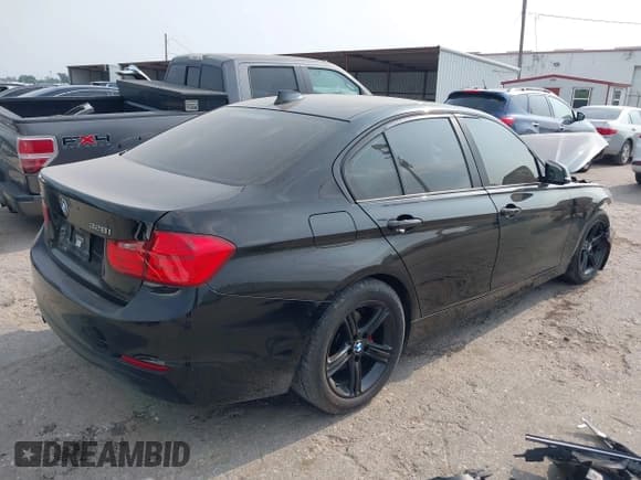 ✅ 2015 BMW 3 Series 328i • VIN: WBA3A5G57FNS89315 • Lot: 42293358. Listed on IAAI with Not provided. Free auction sales archive from the USA and detailed vehicle history report at DreamBid. Image 4.